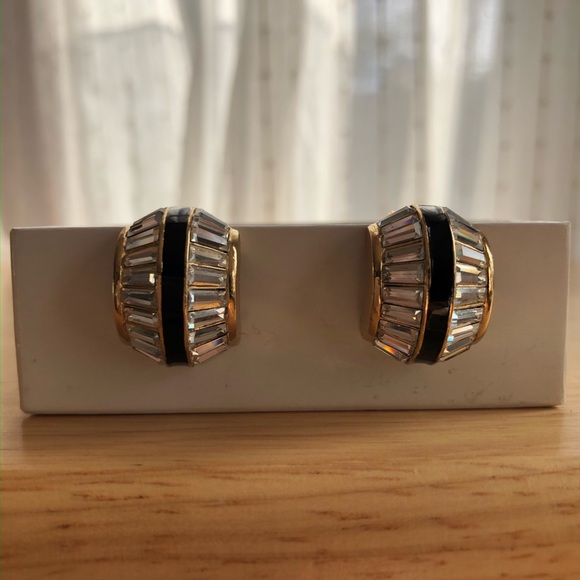 VINTAGE CHRISTIAN DIOR Black Enamel & Baguette Crystal Huggie Earrings 1980s - Picture 1 of 9